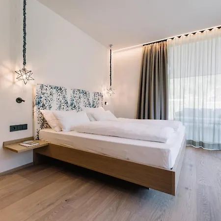 Garni-hotel Der Forsterhof 4* Lagundo